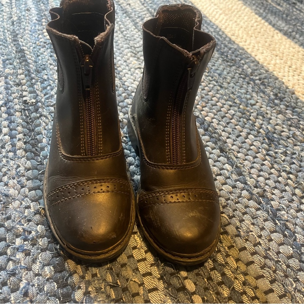 EUC Tuffrider Kids Equestrian Short Boots, sz 12